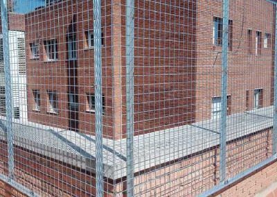 protección terraza vallado rejilla metálica tallermetalico.com