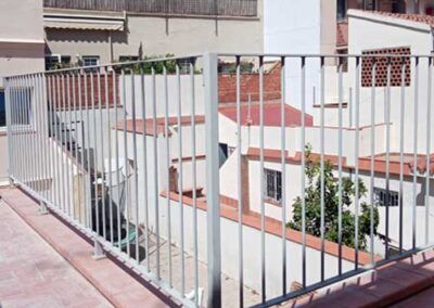 Baranda metálica terraza tubular vertical tallermetalico.com